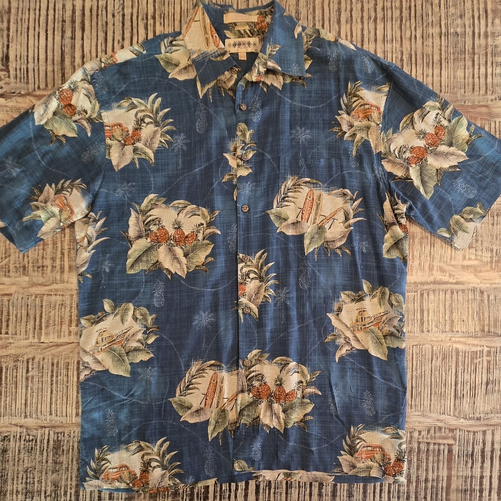 Blue and White Casual Button Down Shirt with Floral Pattern